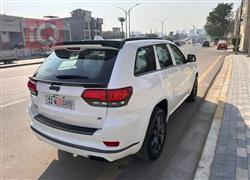 جيب جراند شيروكي